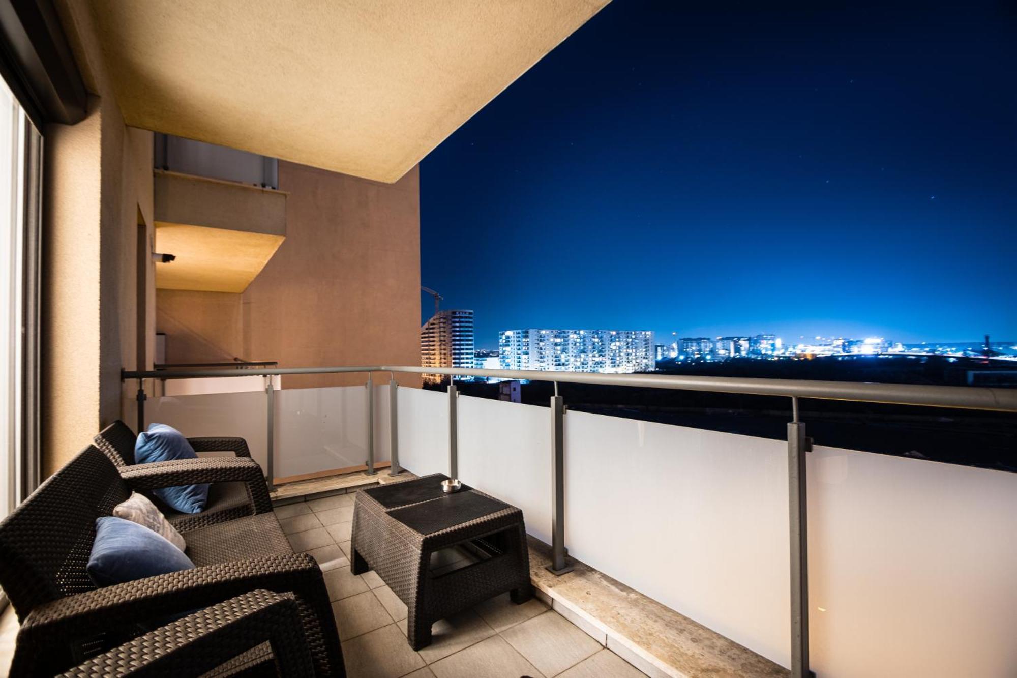 Opal Luxury Aviatiei Daire Bükreş Dış mekan fotoğraf