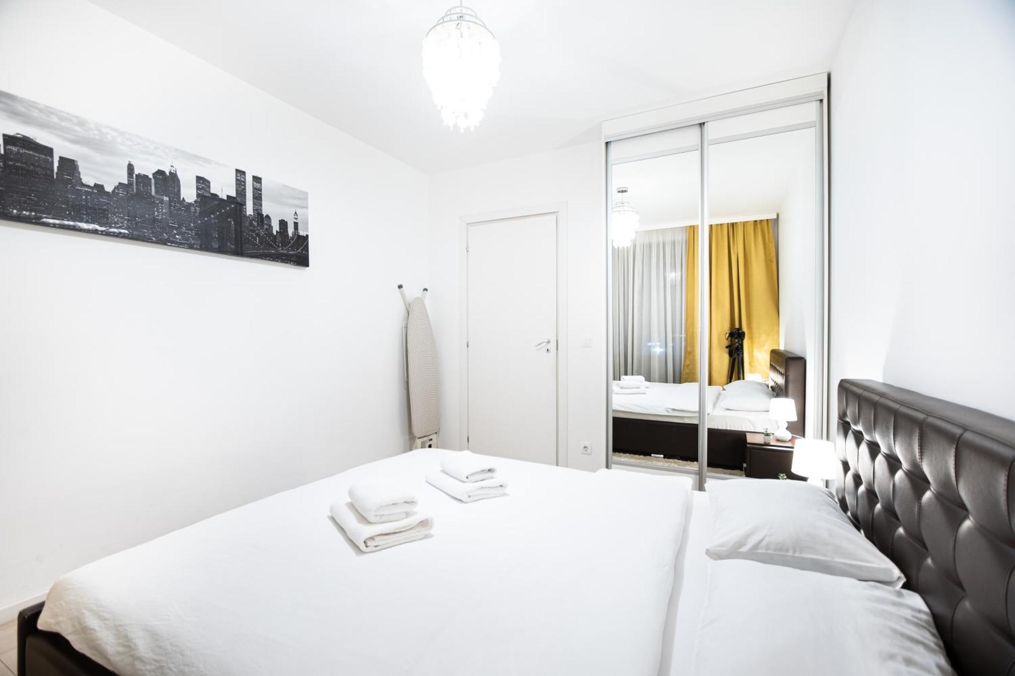Opal Luxury Aviatiei Daire Bükreş Dış mekan fotoğraf